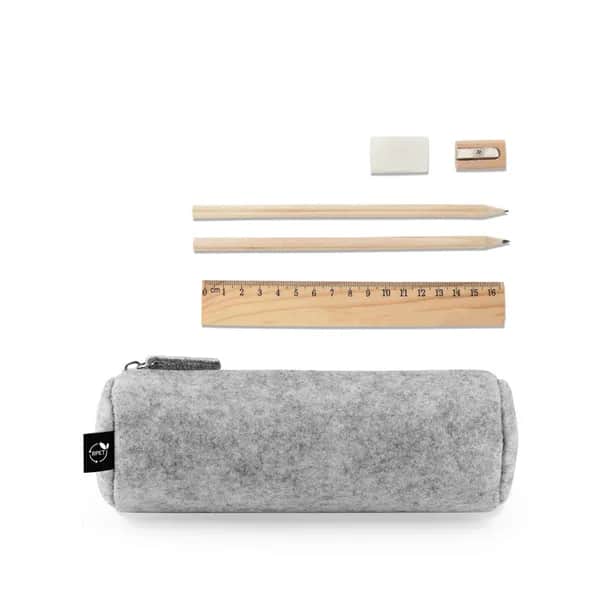 Mehrzwecketui aus recyceltem Filz (100 % rPET) mit Lineal, Bleistiften, Radiergummi und Spitzer - NOMAD - Hellgrau