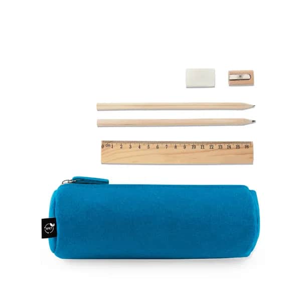 Mehrzwecketui aus recyceltem Filz (100 % rPET) mit Lineal, Bleistiften, Radiergummi und Spitzer - NOMAD - Hellblau