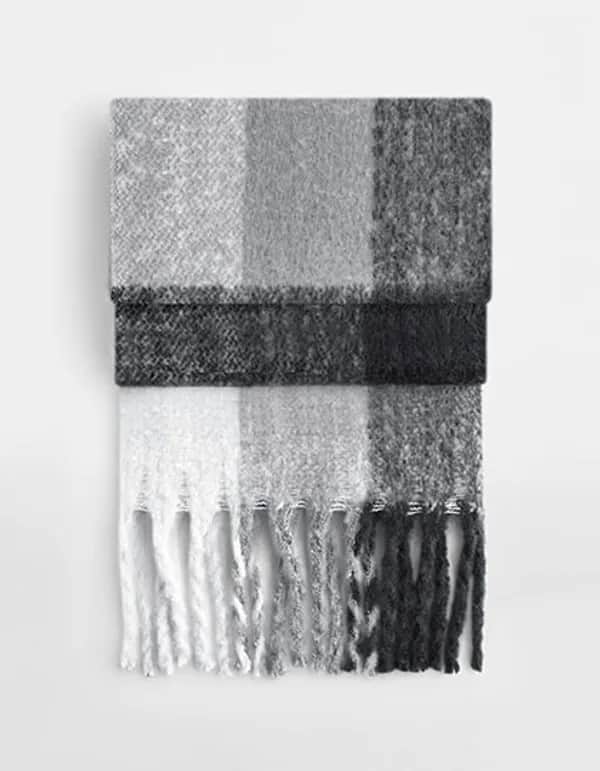 Fluffy Check Scarf - Grey Check