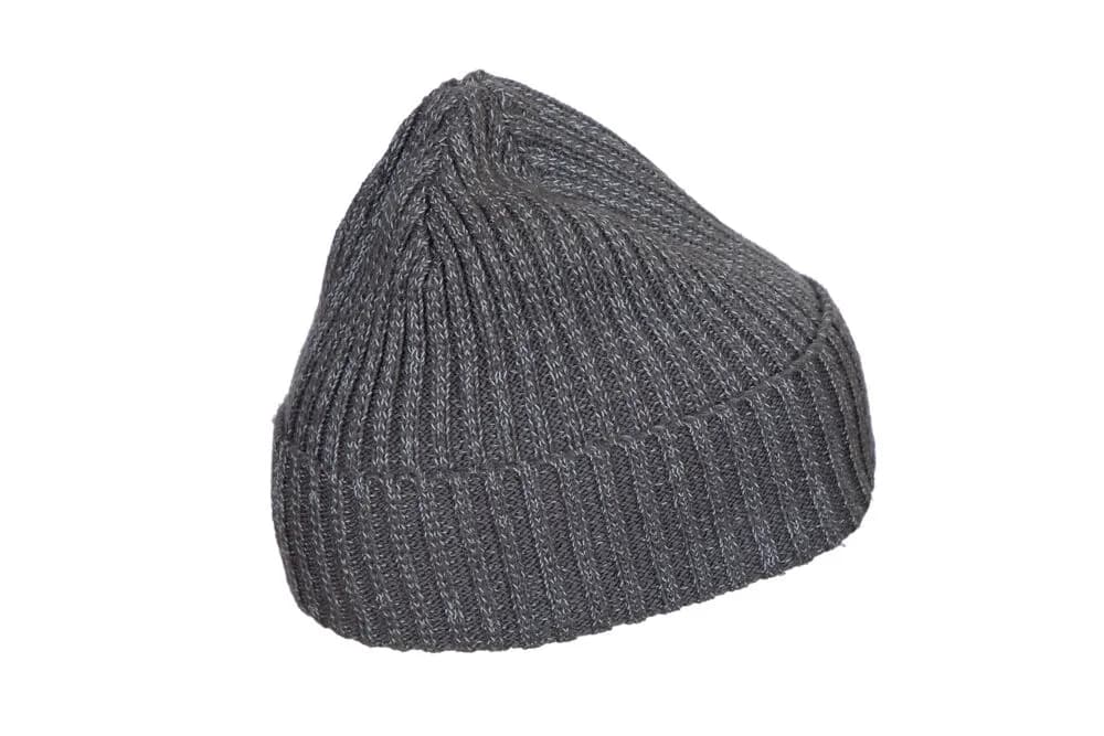 9087 STRICKMÜTZE MIT REFLEKTOR - Grau