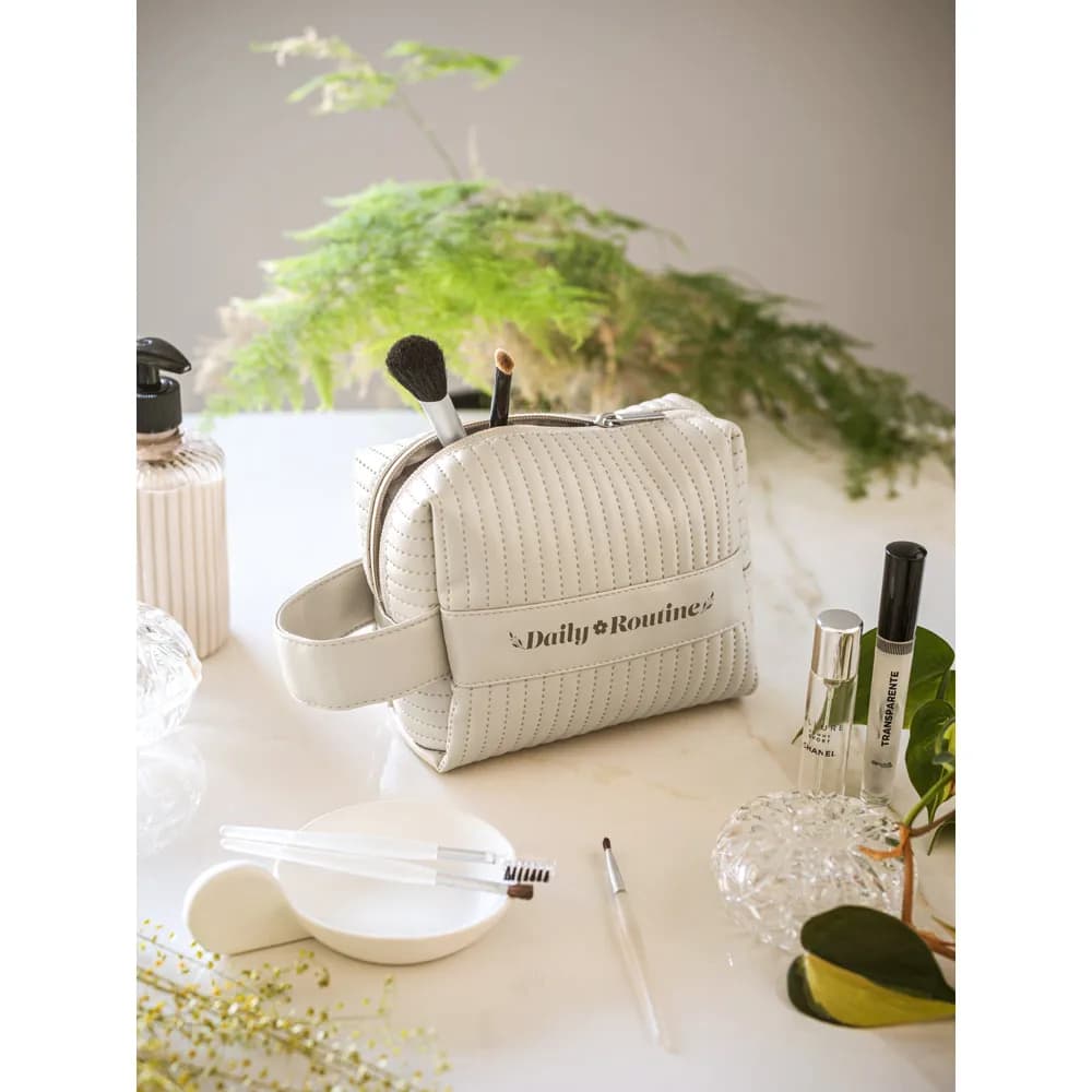 Kulturbeutel aus PU (21% recyceltes PU und 30% recyceltes Polyester) - GILI - Schwarz