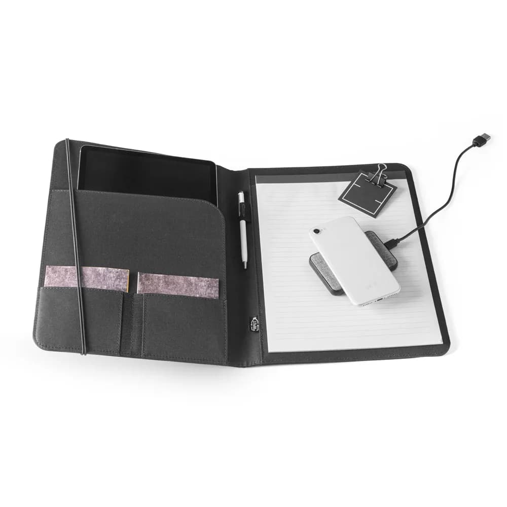 A4 Mappe aus recyceltem Polyester (100% rPET) 300D mit elastischem Verschluss - EMERGE FOLDER II - Schwarz