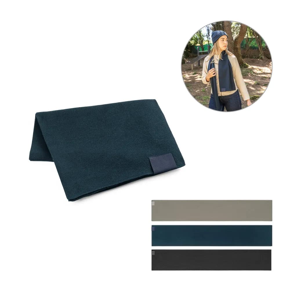 Schal aus recyceltem Polyester (100 % rPET) mit Aufnäher zur individuellen Veredelung - SERENITY - Schwarz