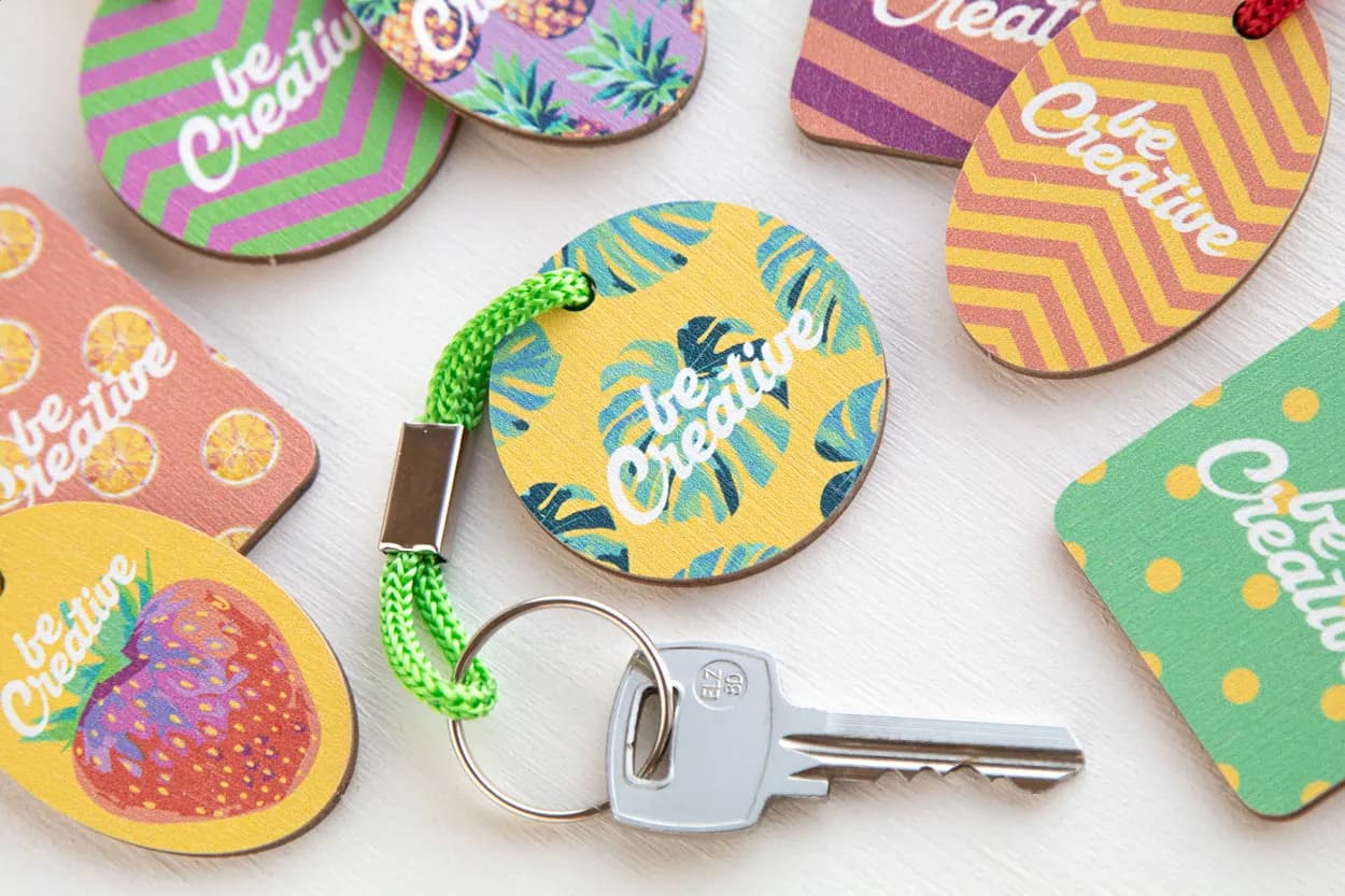 Individueller Schlüsselanhänger - Woody Plus A - grün (-07)