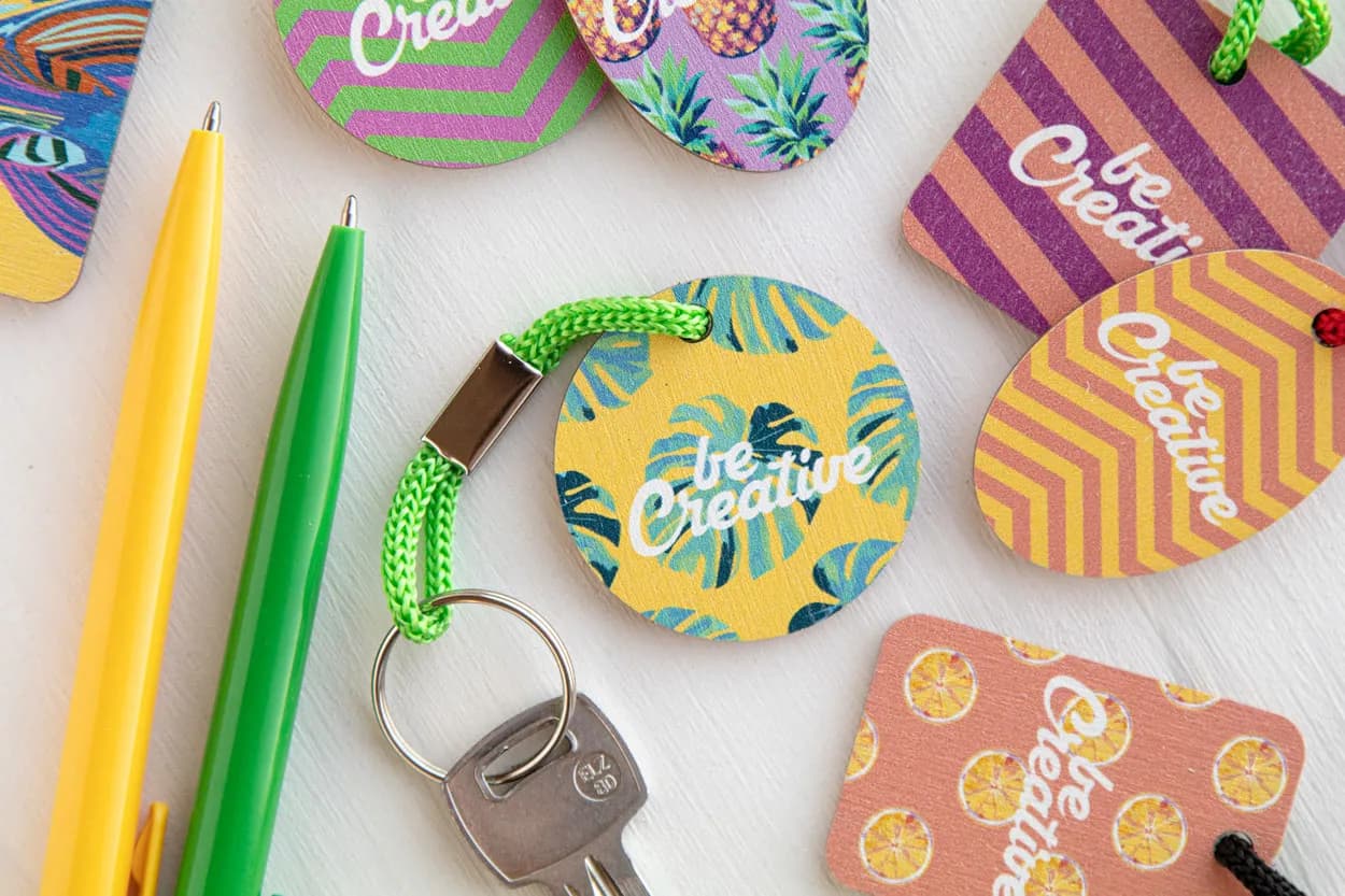 Individueller Schlüsselanhänger - Woody Plus A - grün (-07)