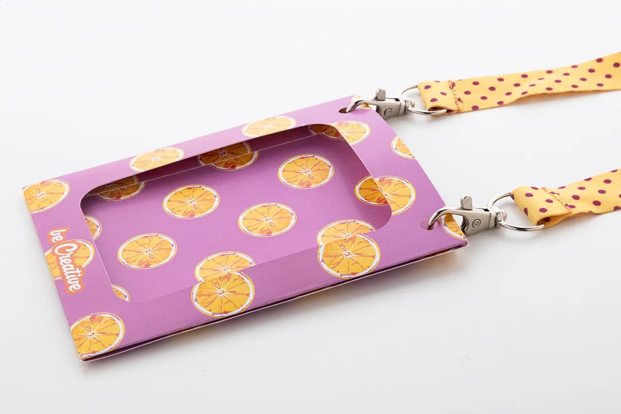 Indiviueller Ausweishalter - BadgeHold - weiß (-B)