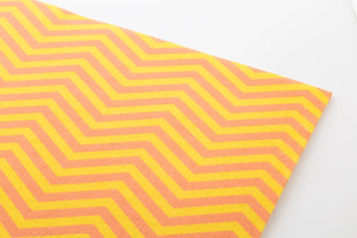 Individuelles Tischset RPET - CreaFelt Dine - weiß