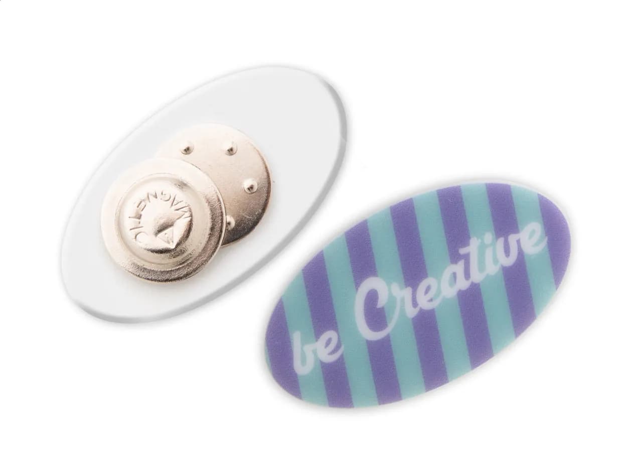 Anstecker mit Magnetbefestigung - ColoBadge - weiß