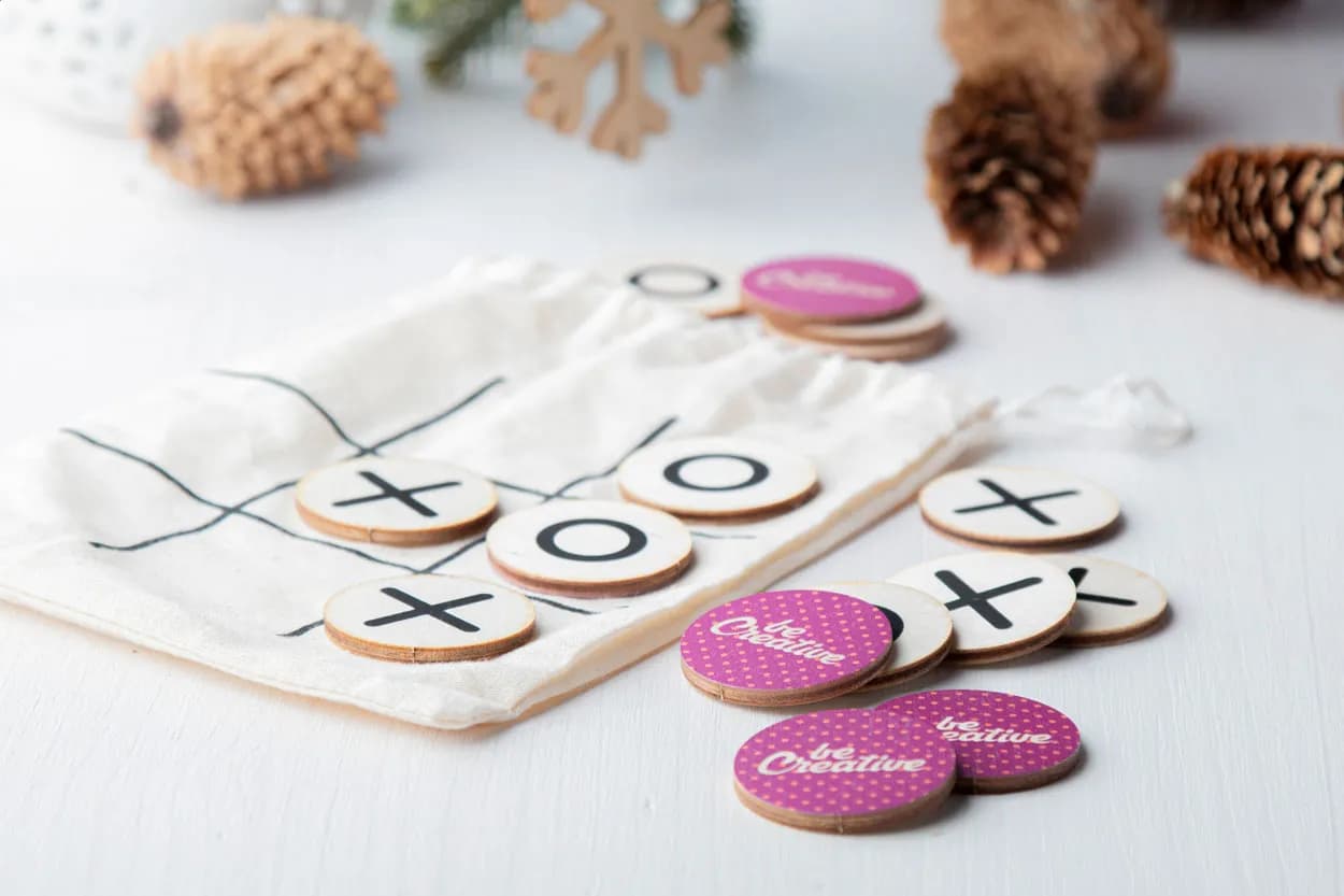 Tic-Tac-Toe-Spiel - OXO Creative - natur