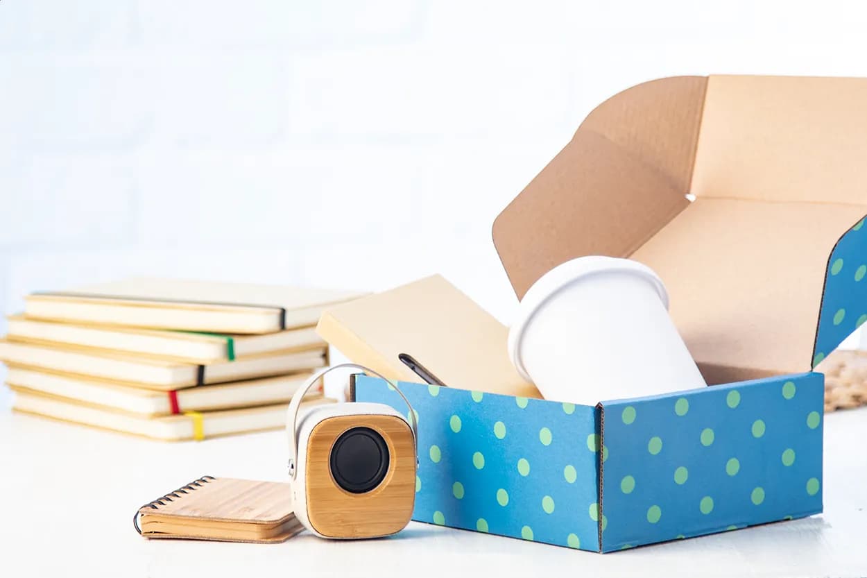 Versandkarton - CreaBox Post M - weiß