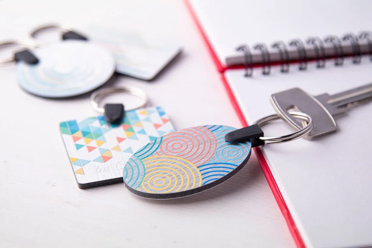 Schlüsselanhänger (oval) - Aluudy B - silber