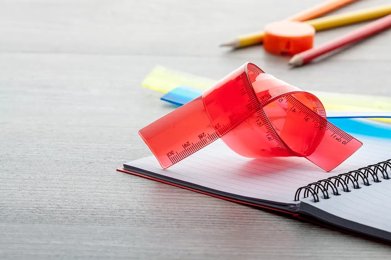 Lineal - Fluxel - rot (-05)