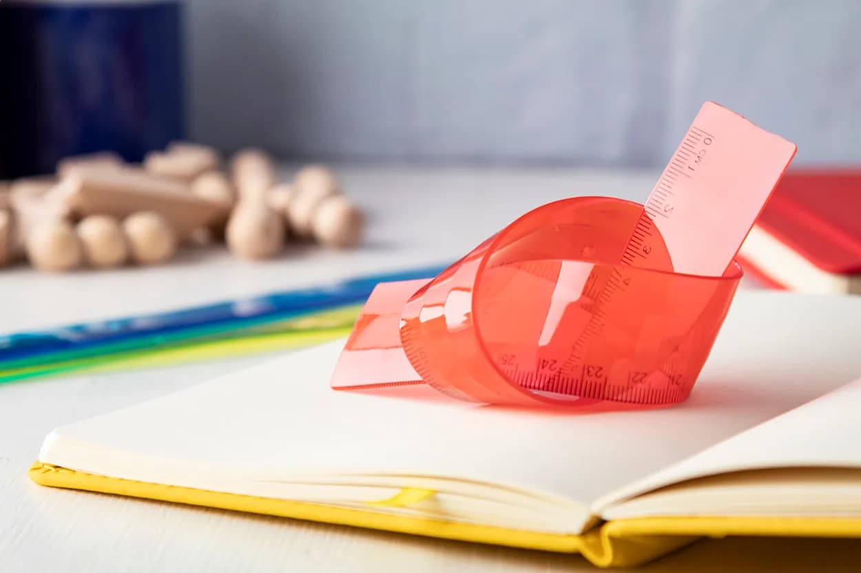 Lineal - Fluxel - rot (-05)