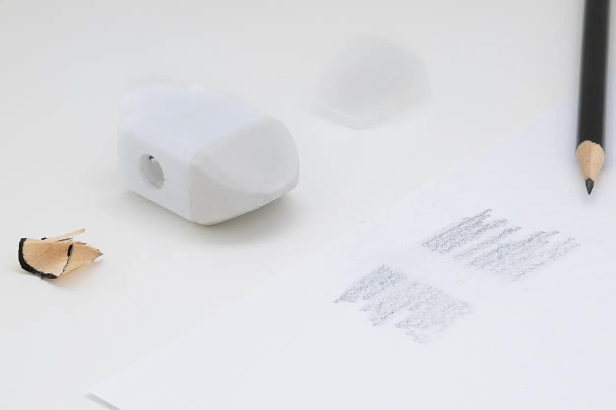 Radiergummi und Spitzer - Pencix - weiß (-01)