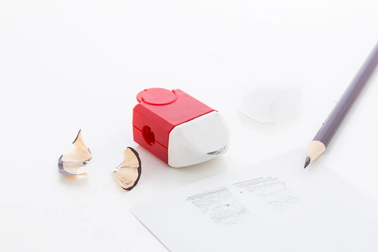 Radiergummi und Spitzer - Pencix - rot (-05)