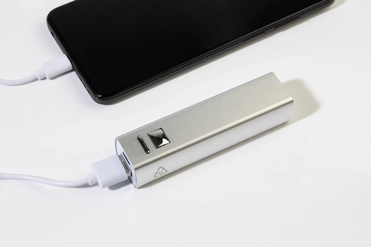 Powerbank - RaluBase - silber (-21)