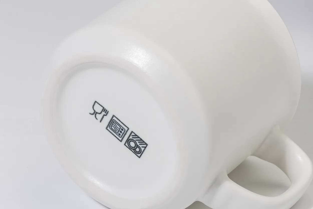 Matter Vintage-Becher - Woodstock Flat - weiß (-01)