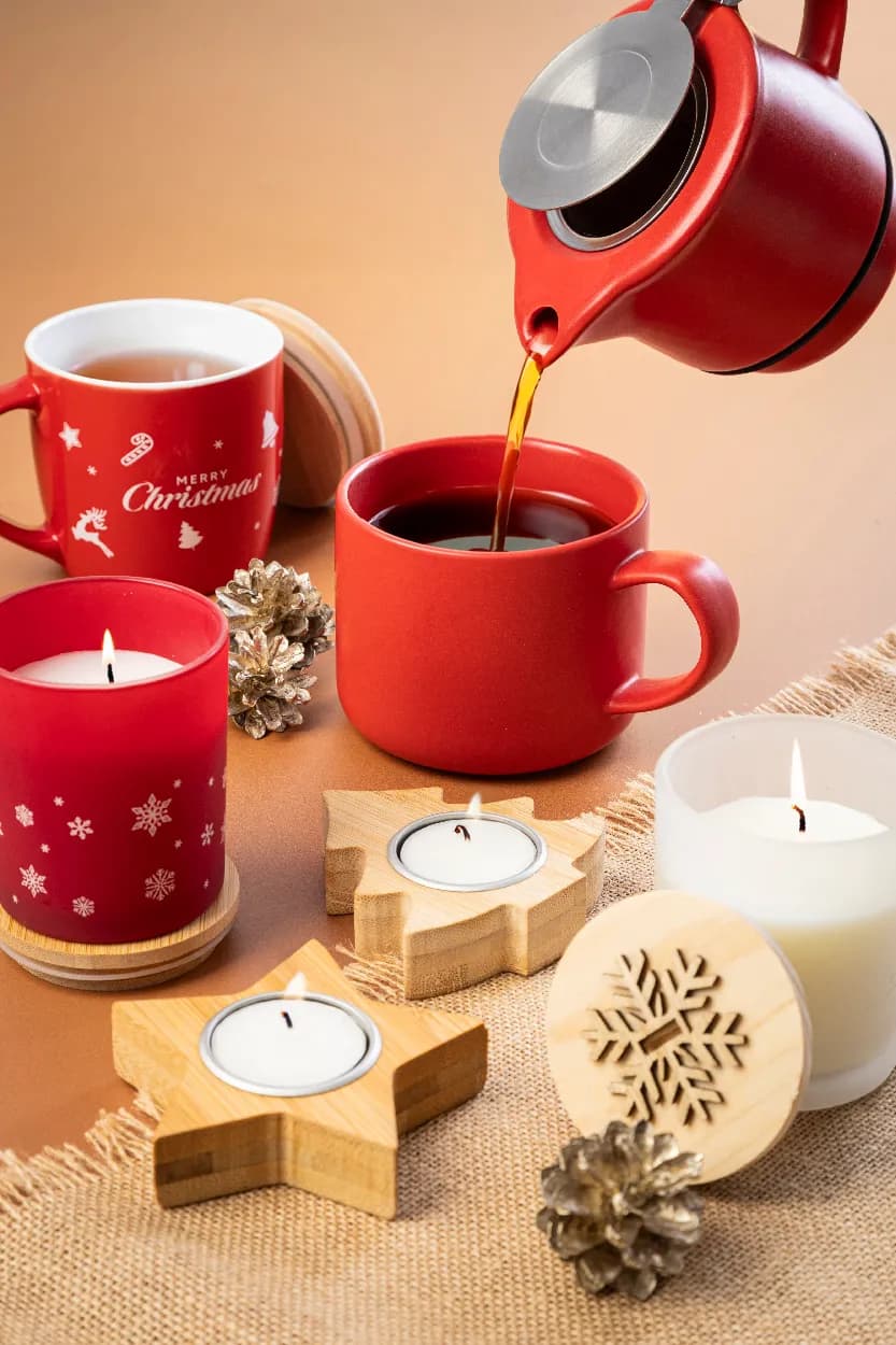 Weihnachtskerze, Vanille - Jouluz - rot (-05)