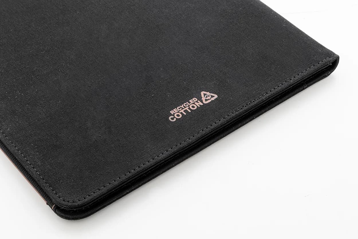 Dokumentenmappe aus recyceltem Cavas - Capudo A4 - schwarz (-10)