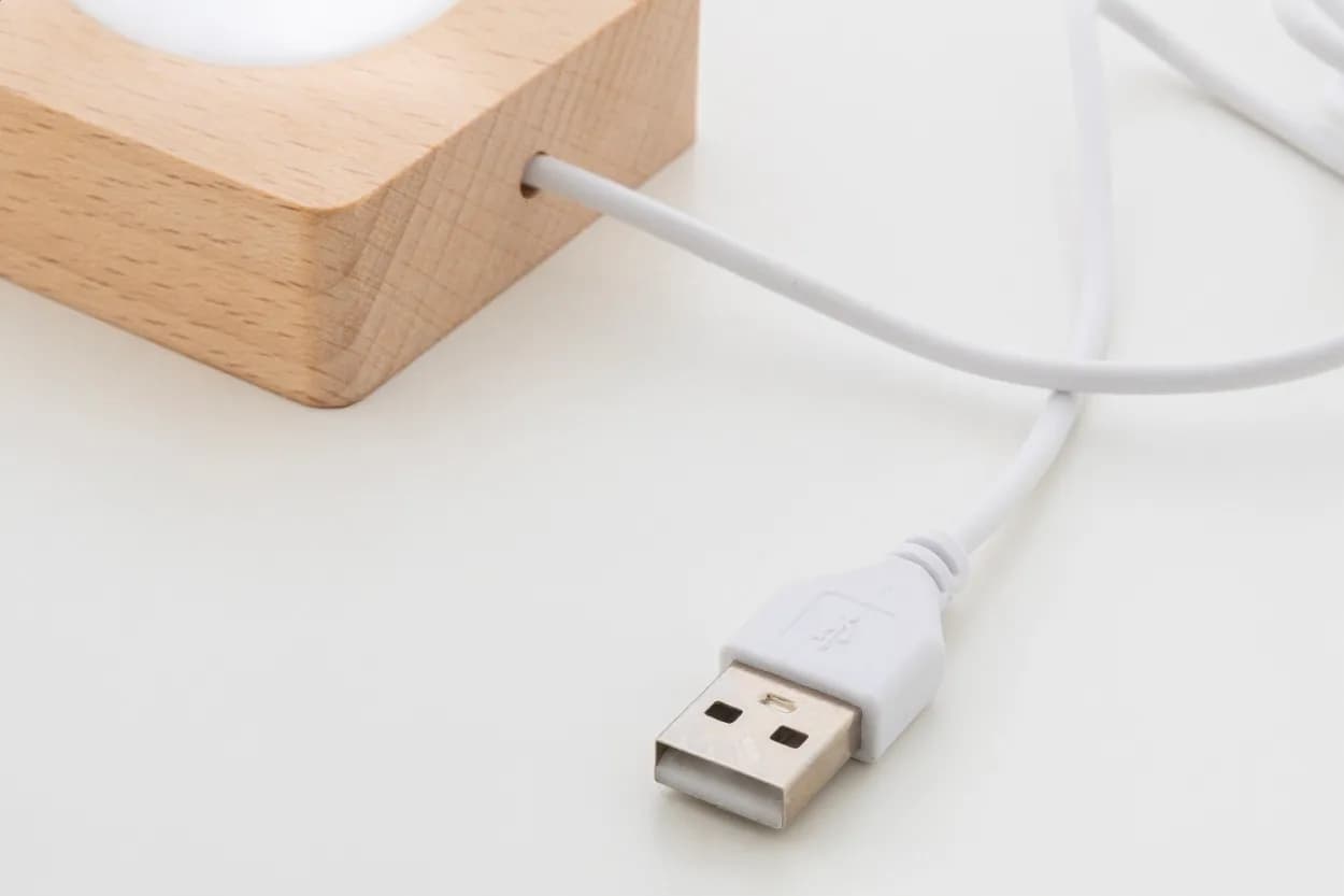 Leuchtkugel mit Weihnachtsmotiv - Borealis - transparent