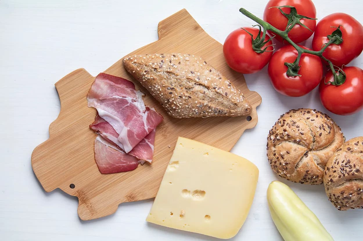 Schneidebrett - Mangalica - natur