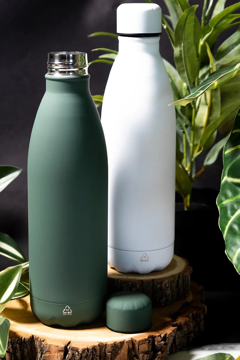 Flasche aus recyceltem Edelstahl - Refill Soft - grün (-07)