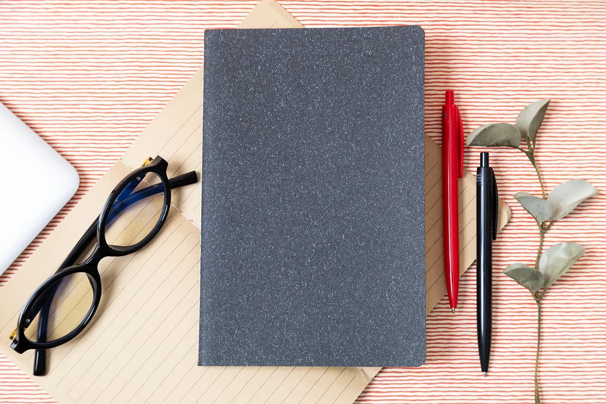 Notizbuch - Crofty A5 - schwarz (-10)