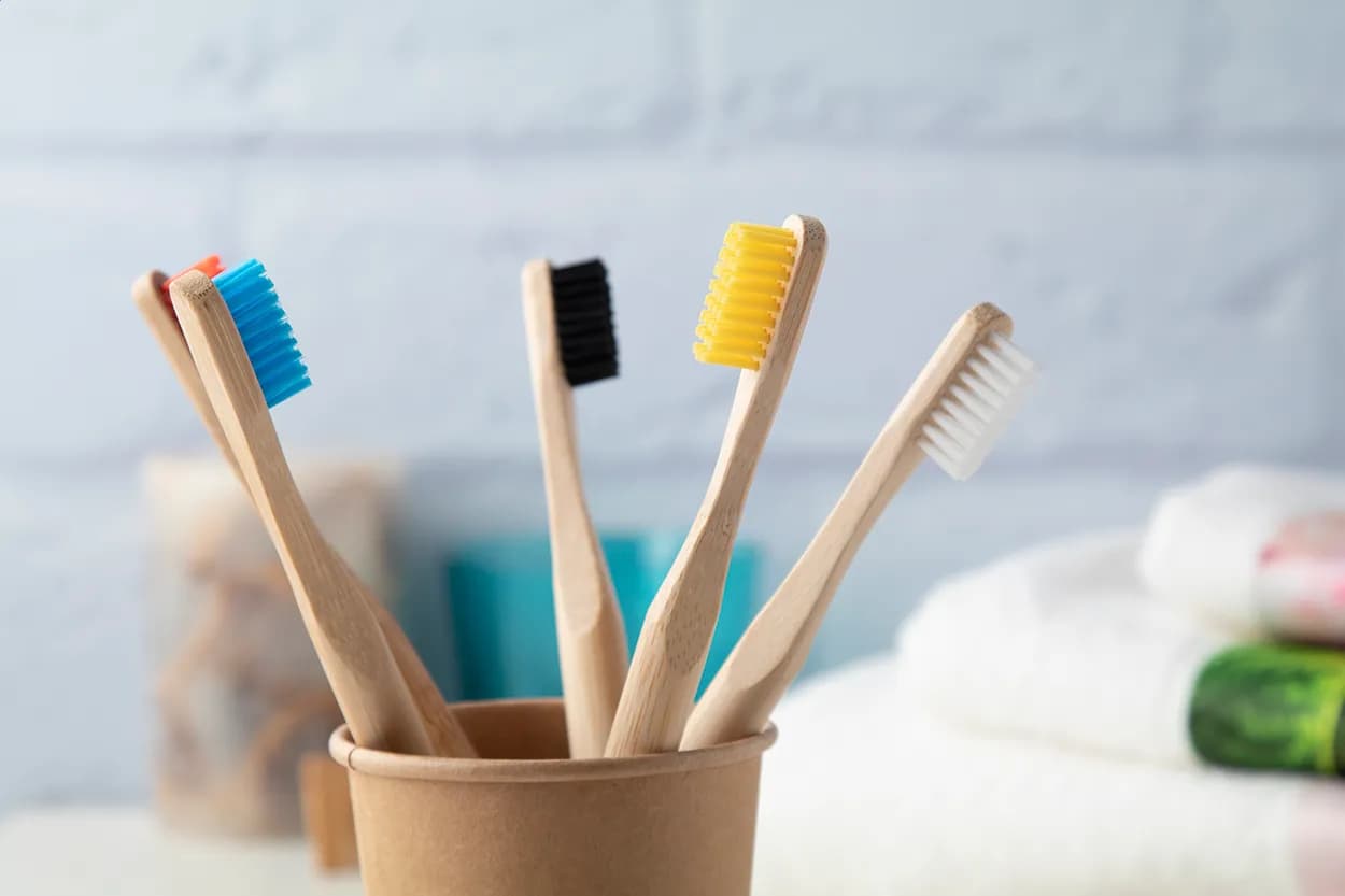 Bambus-Zahnbürste - ColoBoo - blau (-06)