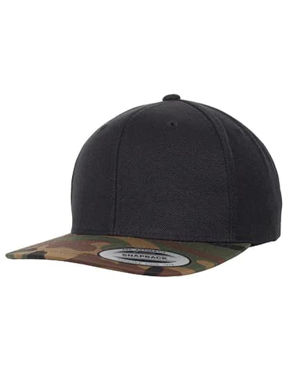 Classic Snapback 2-Tone Camo Cap - Black/Green Camo