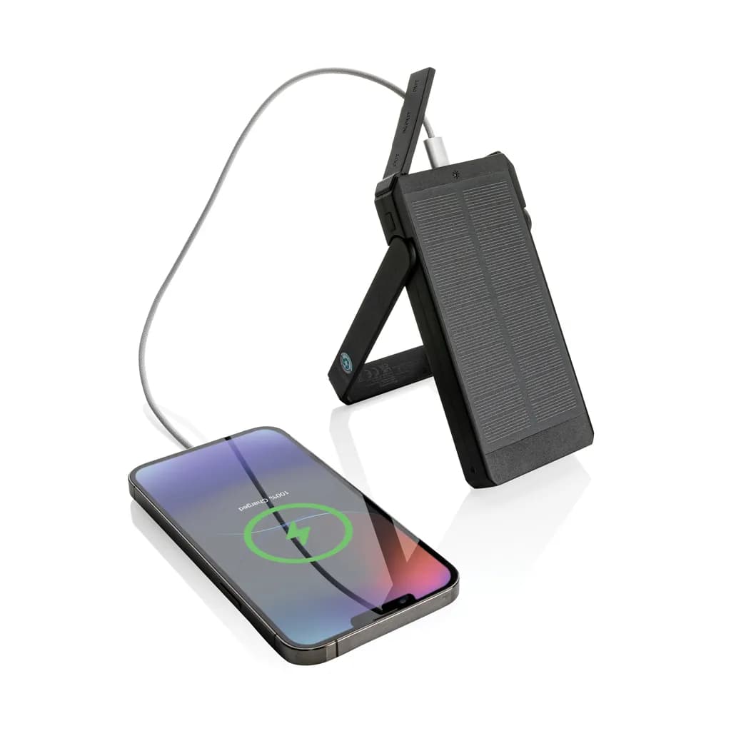 Skywave 10000mAh Solarpowerbank aus RCS recycelt. Kunststoff - schwarz