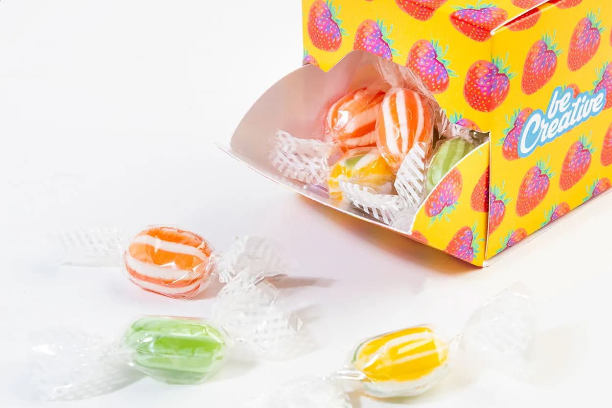 Individuelle Süßigkeitenbox - CreaCandy Cube - weiß