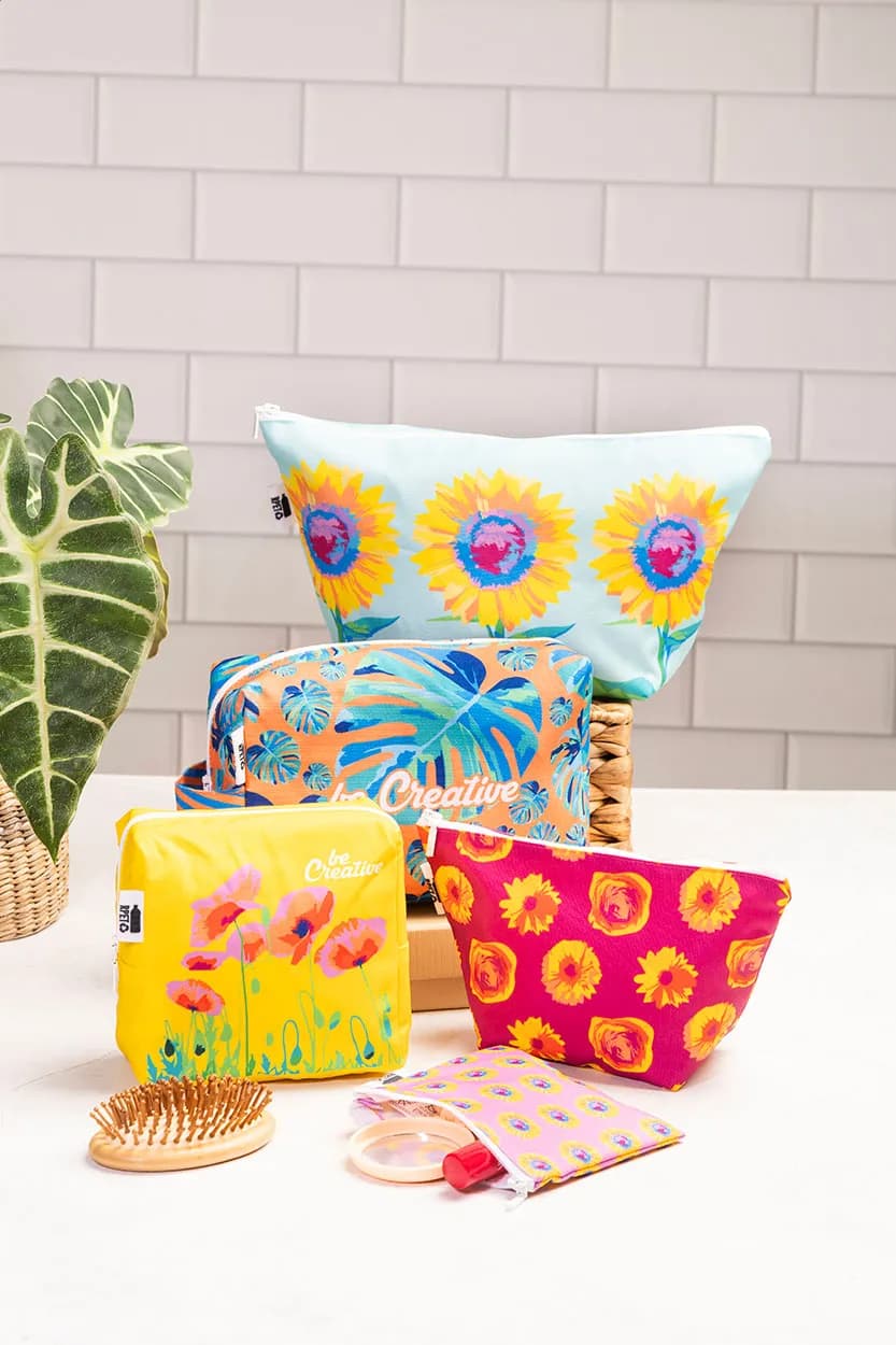 Individuelle Kosmetiktasche - CreaBeauty Trapeze M - weiß (-01)