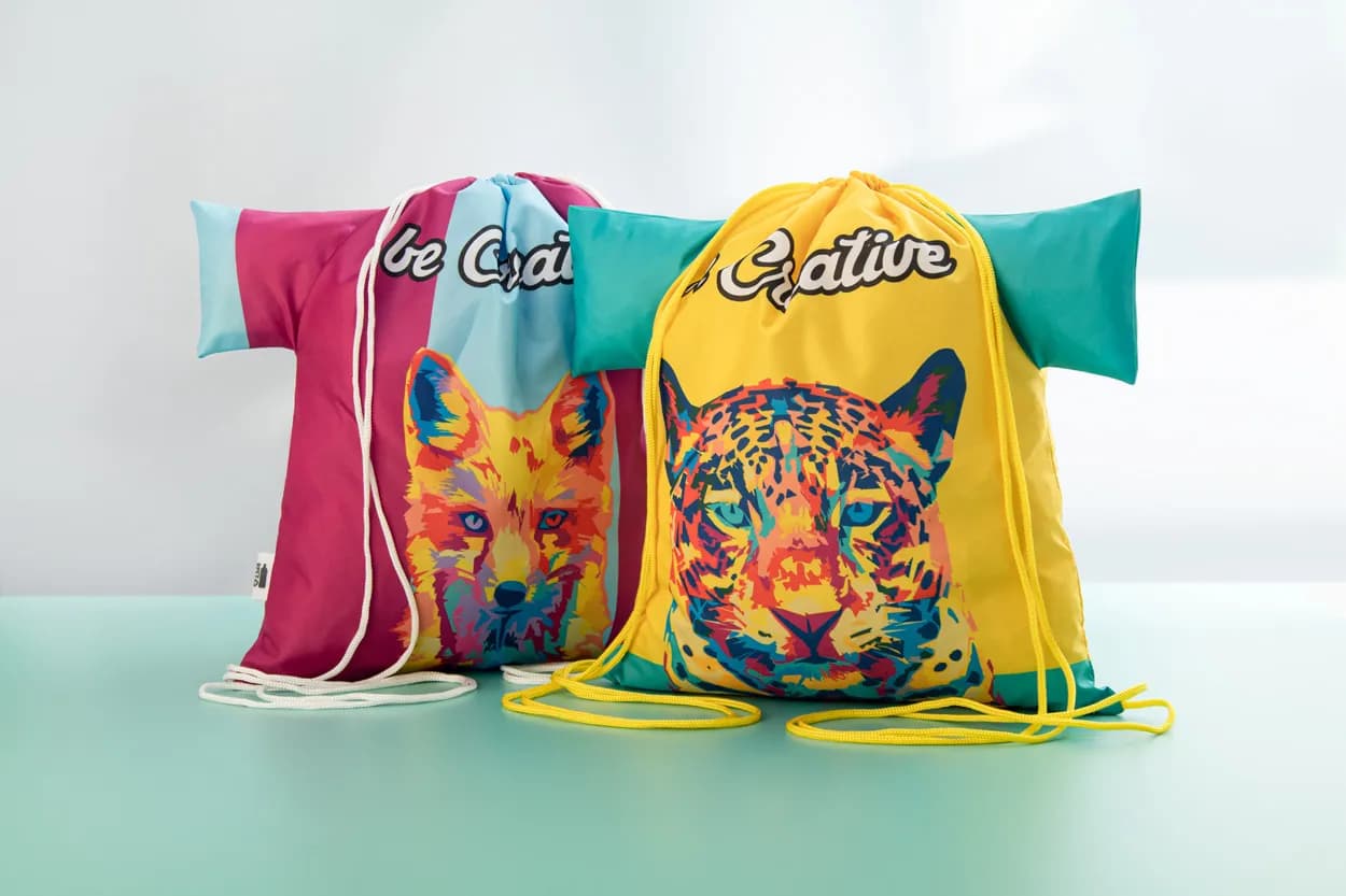 Individueller Turnbeutel - CreaDraw T RPET - weiß (-01)