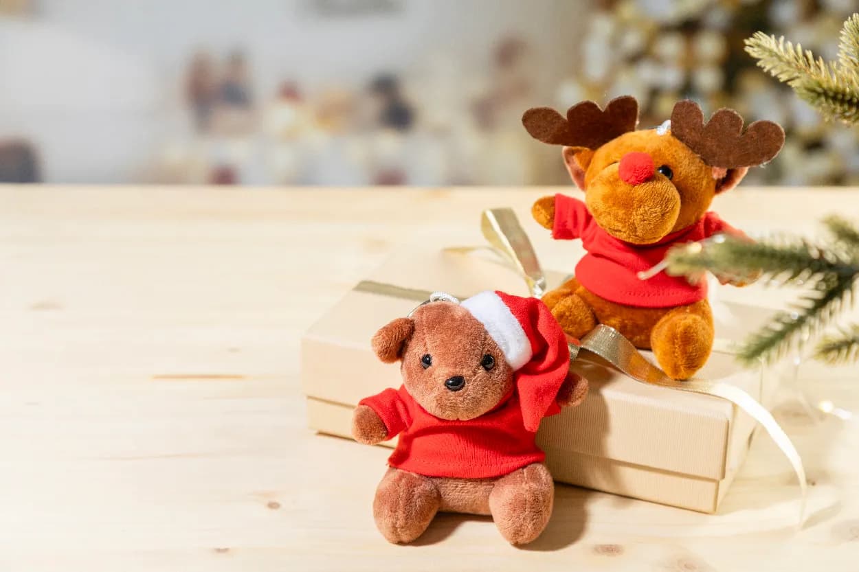Plüsch-Weihnachts-Teddybär-Schlüsselanhänger - Julnalle - mehrfarbig