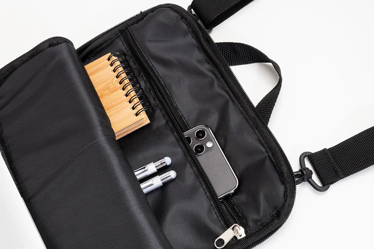 Umhängetasche, RPET - Waldok - grau (-77)