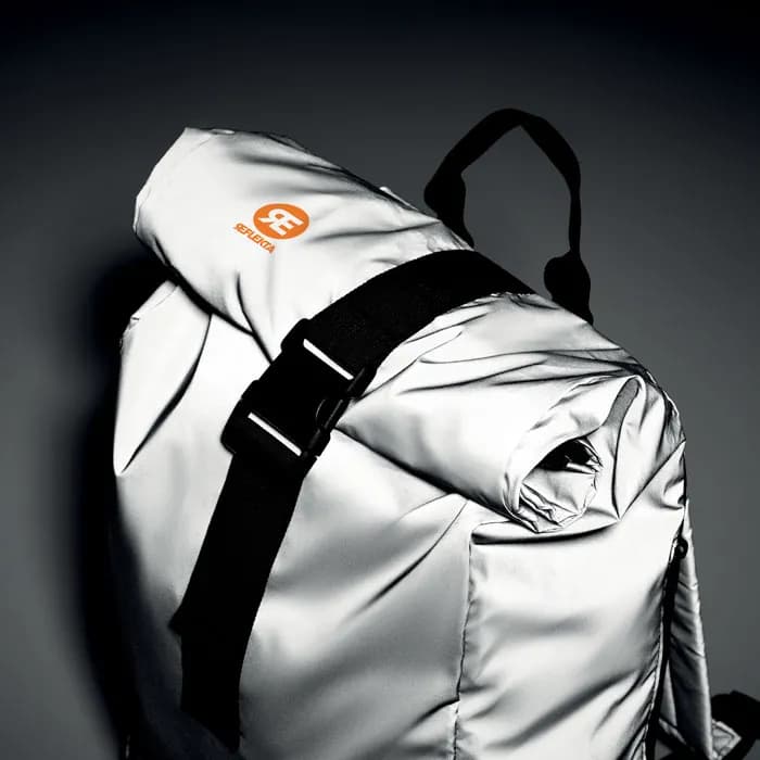 Reflektierender Rucksack - BRIGHT ROLLPACK - Mattsilber