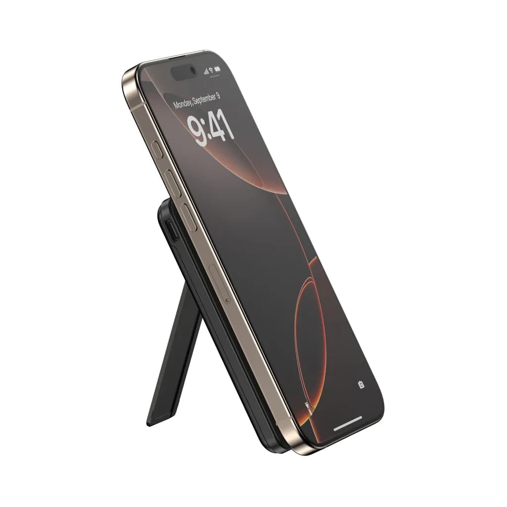 Urban Vitamin Redwood 5-in-1 5.000mAh 20W PD magn. Powerbank - schwarz