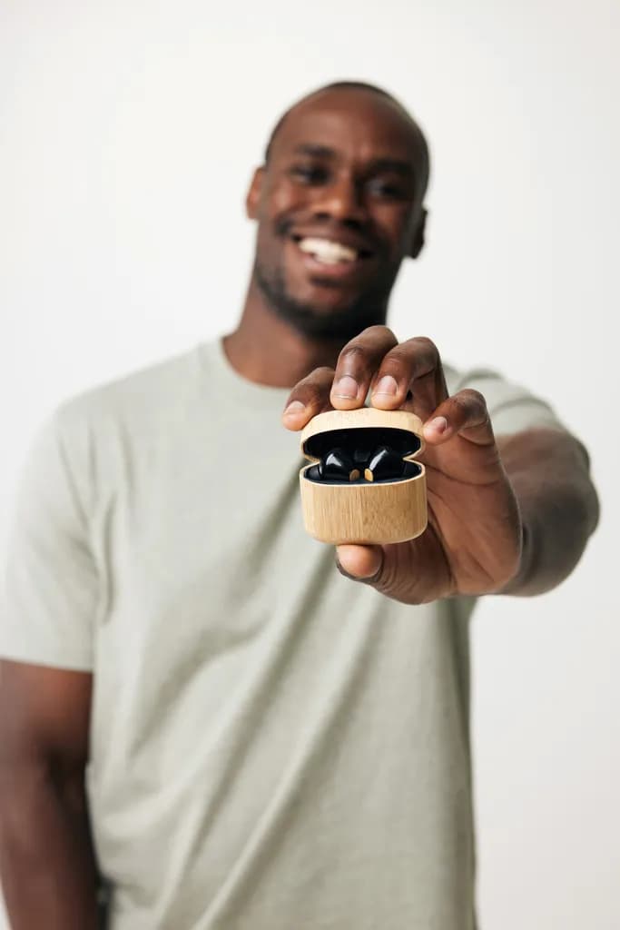 TWS-Kopfhörer aus RCS recyceltem Kunststoff und Bambus - braun