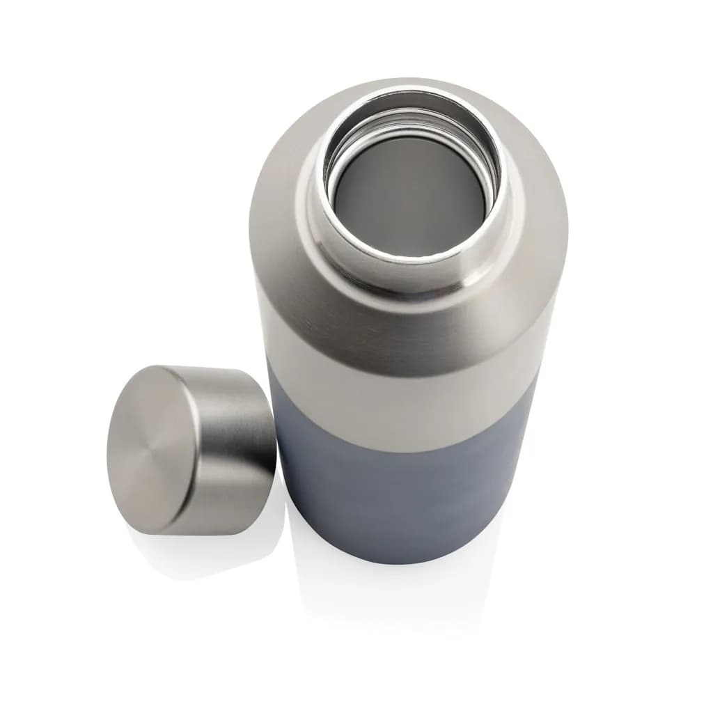 Fluid Flasche aus RCS-zertifiziert recyceltem Stahl, 600ml - navy blau