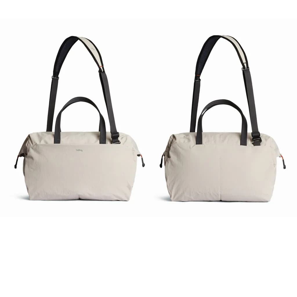 Bellroy Lite Duffel - beige