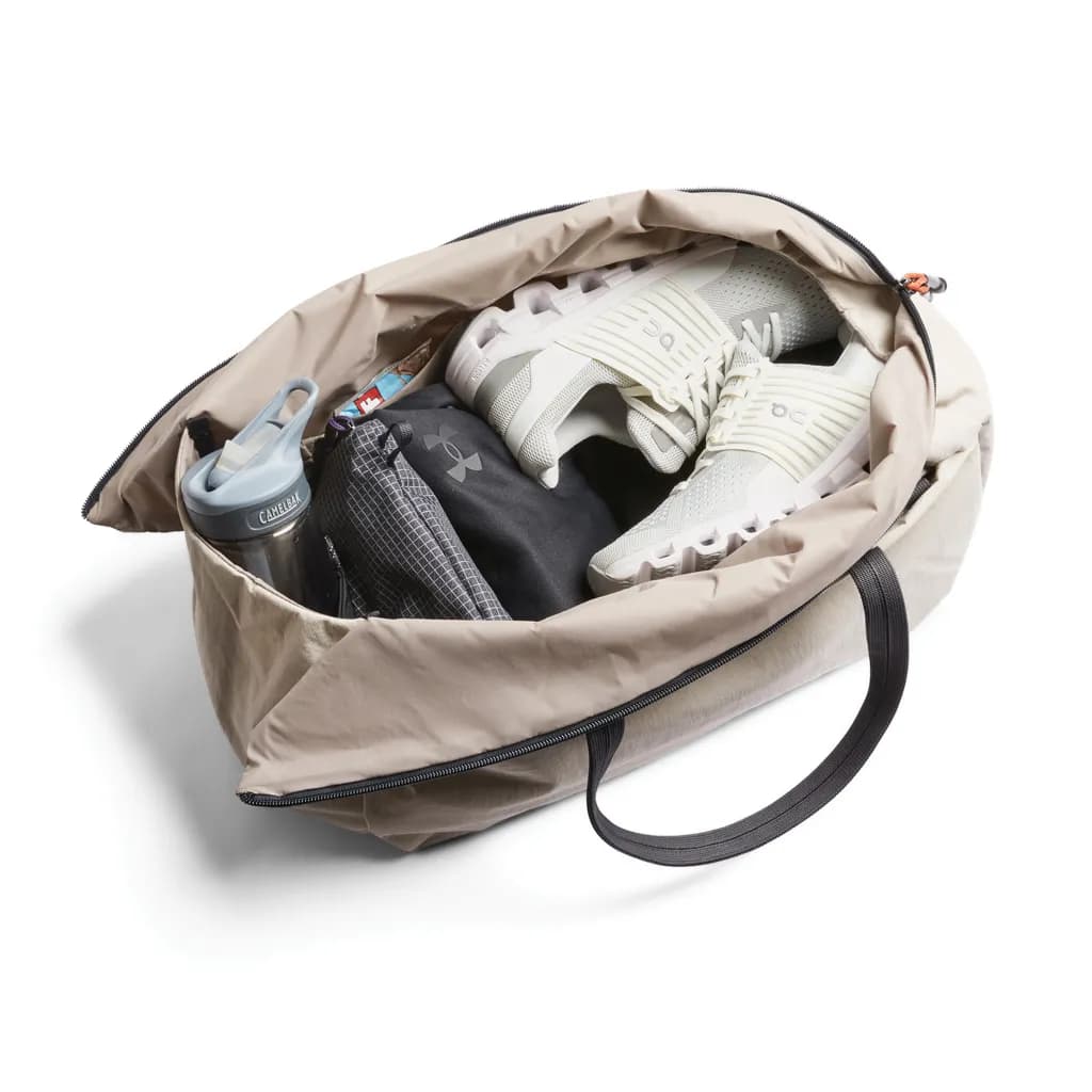 Bellroy Lite Duffel - beige