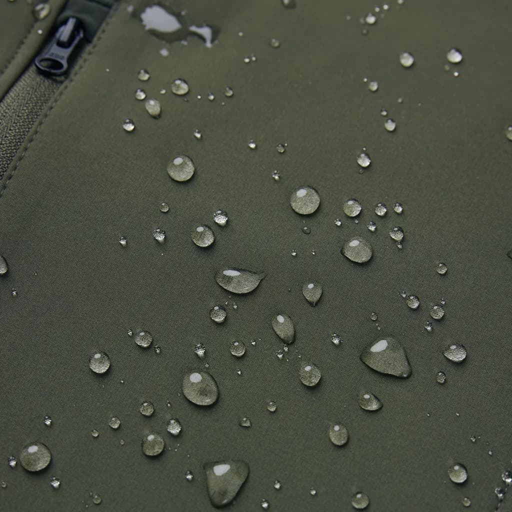 IQONIQ Makalu Herren Softshelljacke aus recyceltem Polyester - khaki