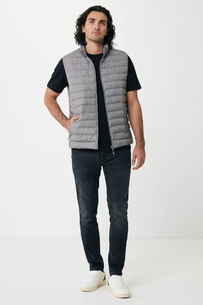 IQONIQ Meru Herren Bodywarmer aus recyceltem Polyester - Silbergrau