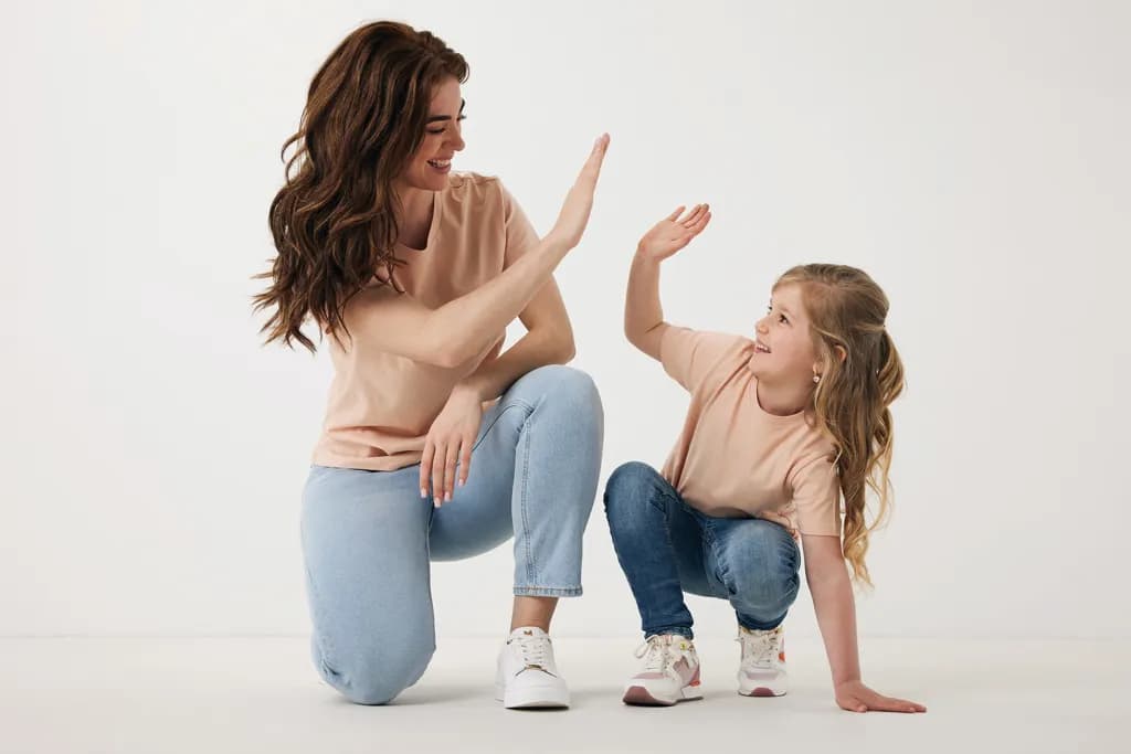 IQONIQ Yala Damen T-Shirt aus recycelter Baumwolle - peach nectar