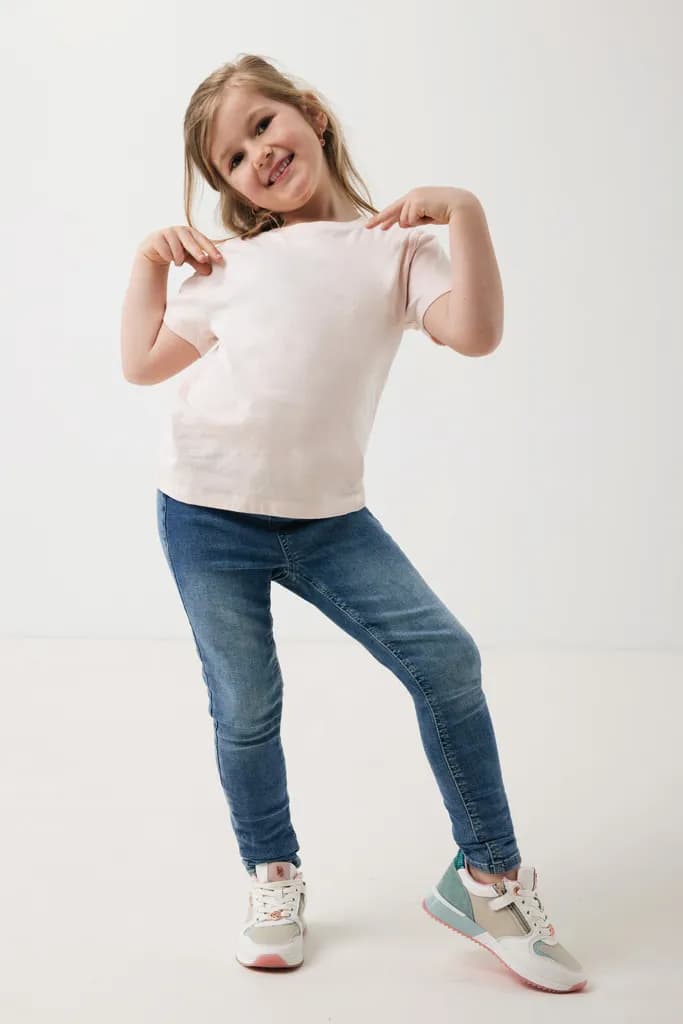IQONIQ Koli Kids T-Shirt aus recycelter Baumwolle - cloud pink