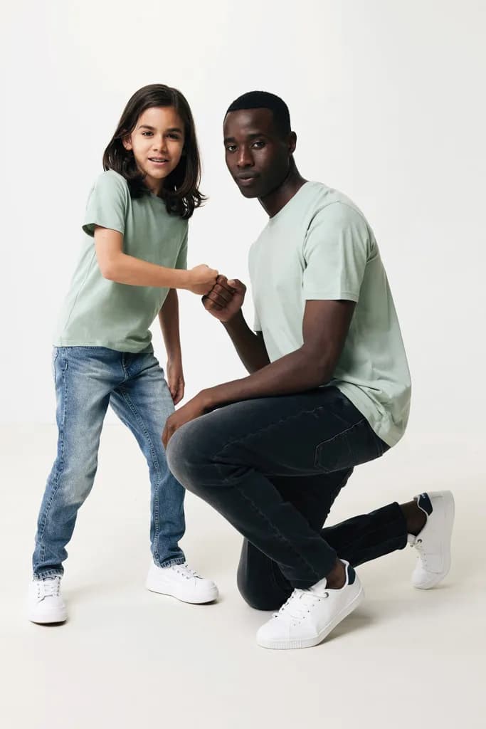 IQONIQ Sierra Lightweight T-Shirt aus recycelter Baumwolle - Iceberg green