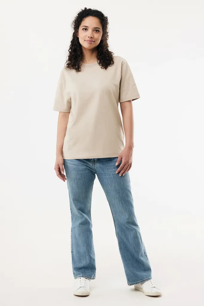 IQONIQ Nikko Heavyweight T-Shirt aus recycelter Baumwolle - desert