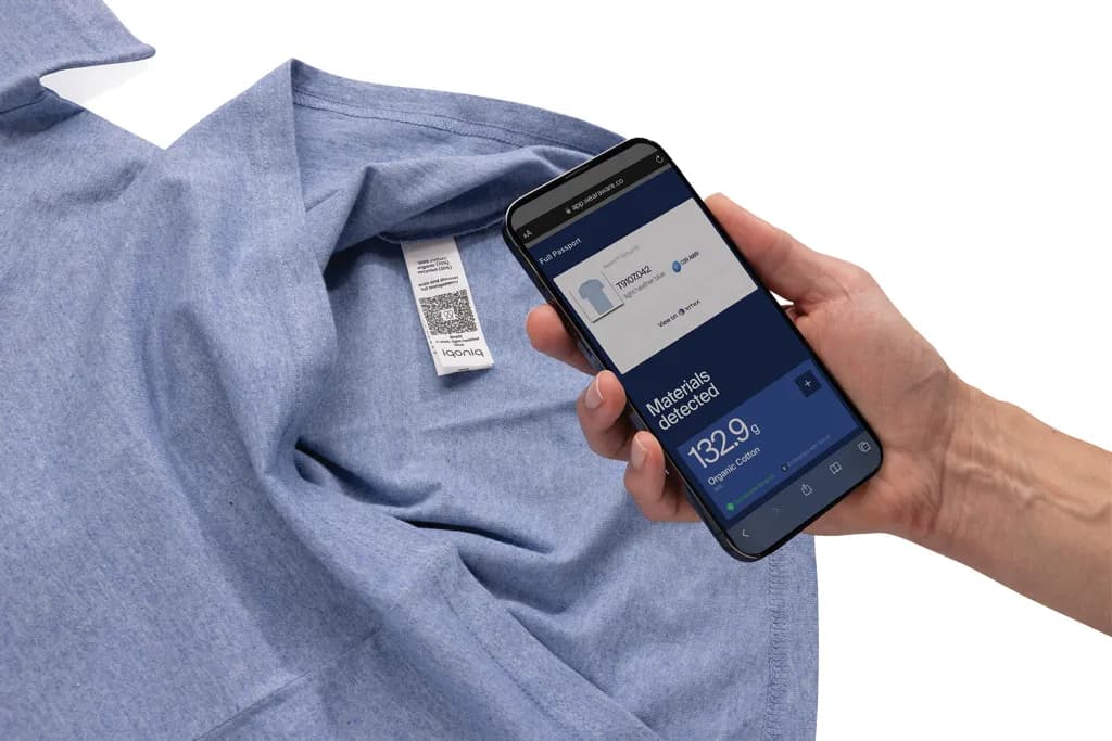 IQONIQ Brett T-Shirt aus recycelter Baumwolle - light heather blue