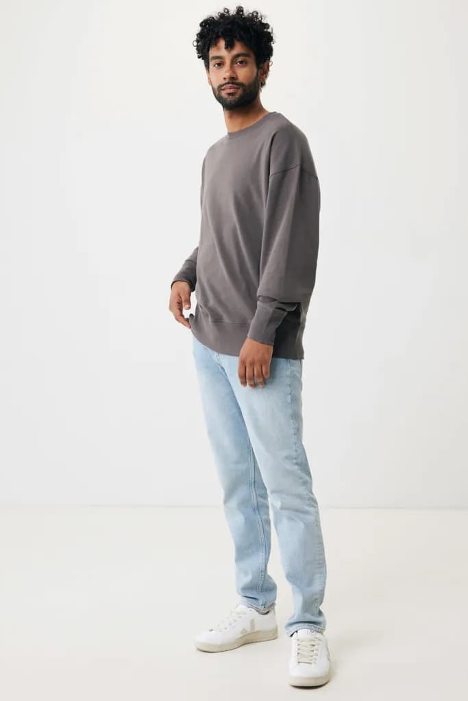 IQONIQ Kruger Relax-Rundhals-Sweater aus recycelt. Baumwolle - anthrazit