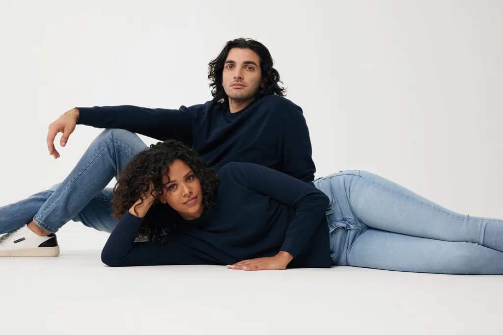 IQONIQ Etosha Lightweight Sweater aus recycelter Baumwolle - navy blau